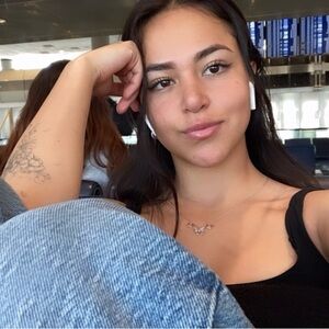 Meet your Posher, Karen